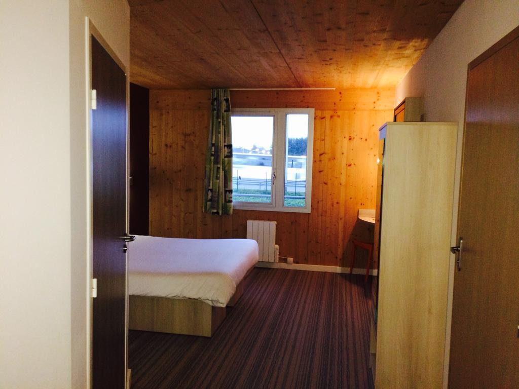 Fasthotel Dunkerque Grande-Synthe Rom bilde